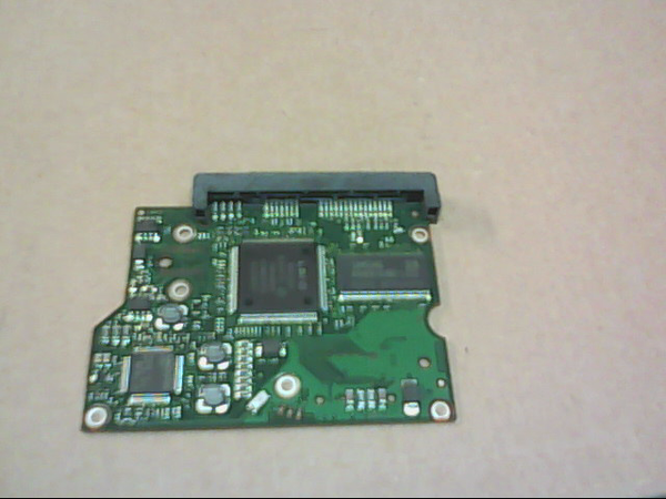 PCB 101761 100535704 REV C SEAGATE ST250DM000 1BC141-300 FW JC4B DATE 12074