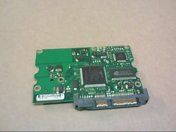 PCB 101771 100387575 REV C SEAGATE ST3250824AS 9BD133-304 FW 3.AAH DATE 06472