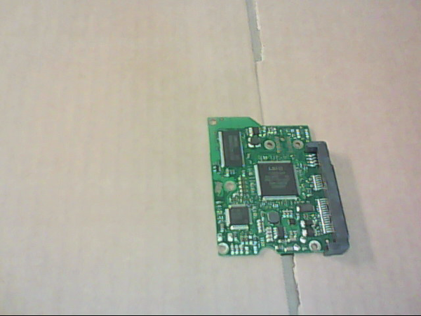 PCB 101911 100468303 REV A SEAGATE ST3250310AS 9EU132-310 FW 4.AAA?