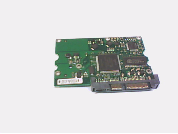 PCB 102104 100387575 REV D SEAGATE ST3808110AS 9BD131-197 FW 3.AAE