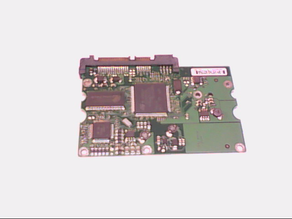 PCB 102179 100406937 REV B MAXTOR STM3250820AS 9DP13E-326 FW 3.AAE