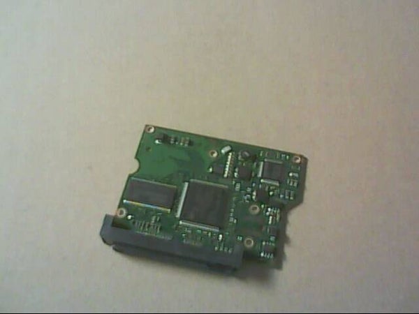 PCB 102352 100535704 REV B SEAGATE ST3250318AS 9SL131-036 FW CC46 DATE