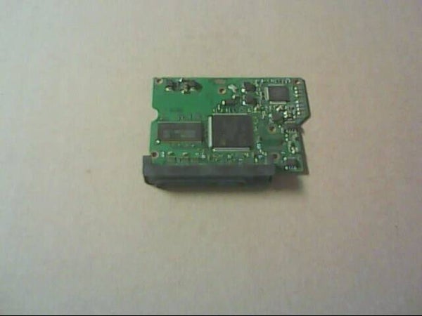 PCB 102411 100504364 REV B MAXTOR STM3320614AS 9HM16C-326 FW MX15 DATE