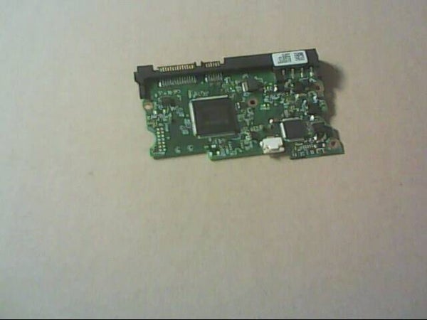 PCB 102473 F 0A29582 01 HITACHI HDS721680PLA380 FW BNA CN-02G596 CN A0