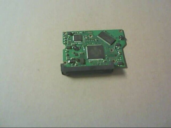 PCB 102610 100428473 REV C SEAGATE ST380815AS 9CY131-021 FW 3.CHH DATE