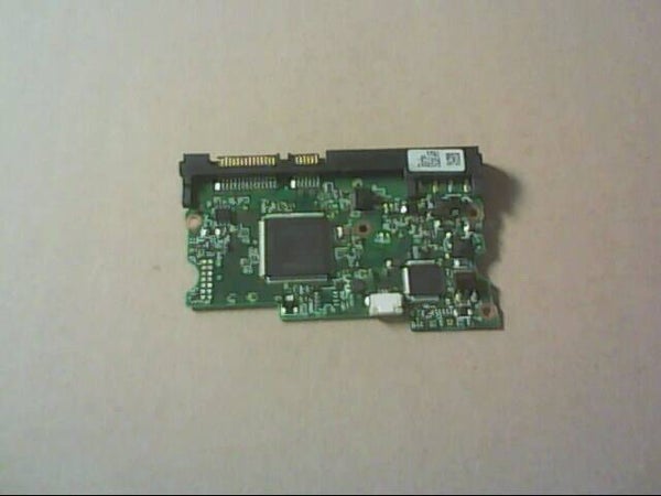 PCB 102657 F 0A29531 01 HITACHI HDT725032VLA380 0A33691 16383/16/63