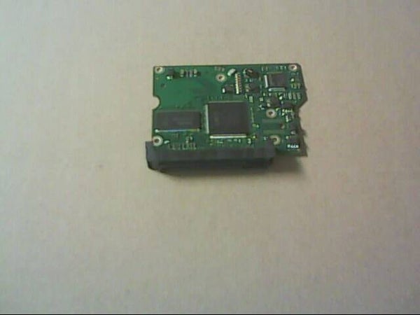 PCB 102720 100535704 REV C SEAGATE ST500DM002 1BD142-500 DATE 13527 SI