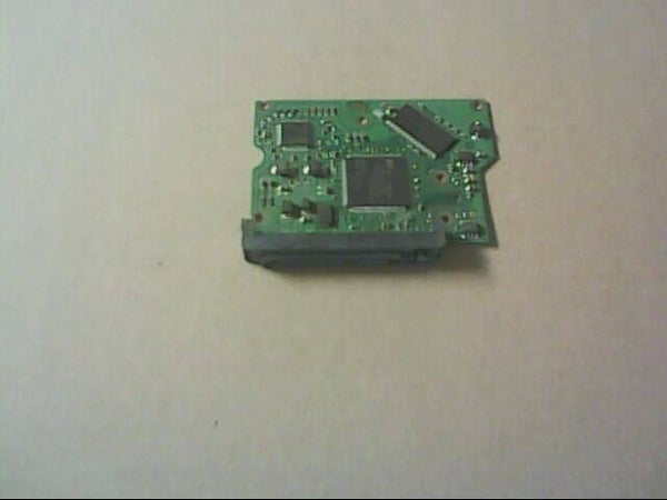 PCB 102724 100470387 REV B MAXTOR STM3160815AS 9DS132-329 FW 4.AAB DAT
