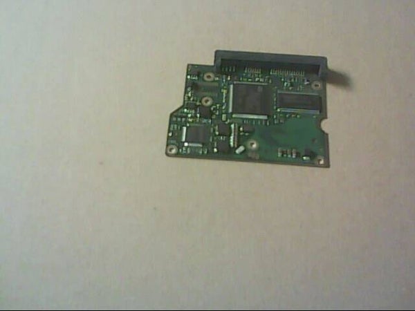 PCB 102751 100535704 REV B SEAGATE ST3160318AS 9SL13A-034 FW CC45 DATE