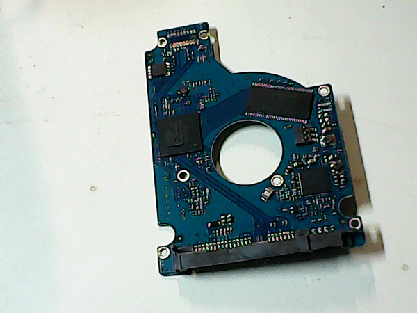 PCB 200139 100536286 REV E 100572173 H K1447J6F ST9500325AS