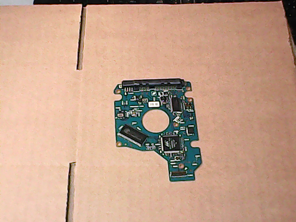 PCB 200272 G002217A FFB87G5PW MK1652GSX HDD2H03 S ZK01 S
