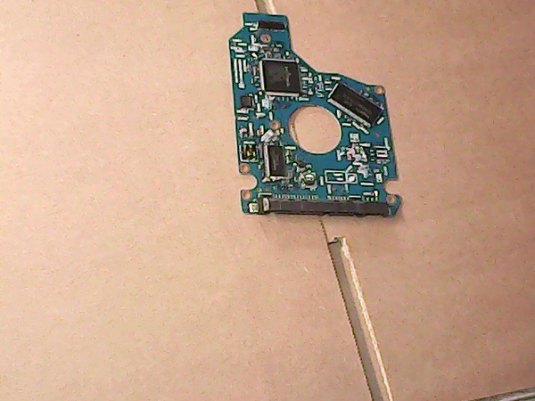 PCB 200463 G002706A MK3265GSXN HDD2J13 FW 010 A0/GH101M