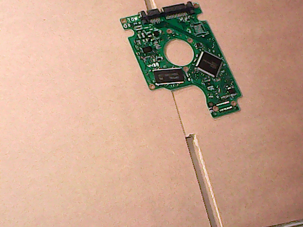 PCB 200466 220 0A90002 01 HTS543216L9A300 FW C40C