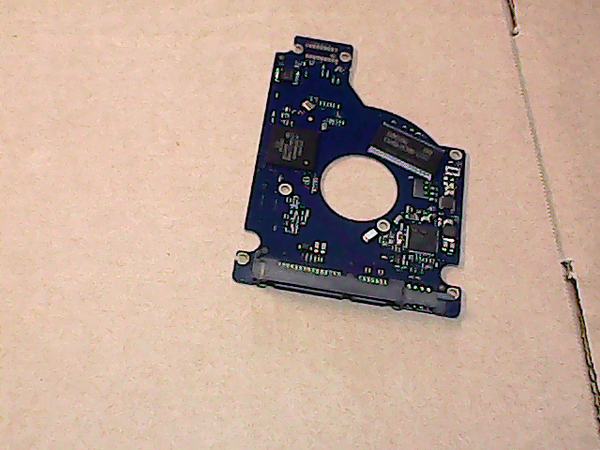 PCB 200495 100513491 REV A SEAGATE ST9250320AS FW 0303 9EV133-285