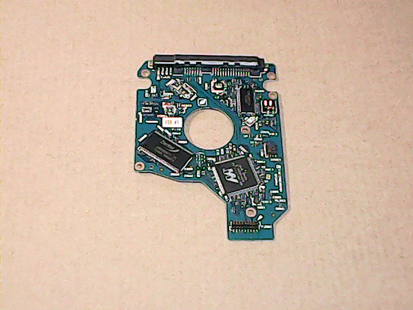 PCB 200531 G002641A TOSHIBA MK1665GSX HDD2H85 E UL01 S