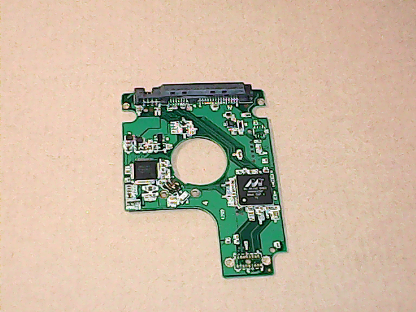 PCB 200543 2060-701574-001 REV A WESTERN WD2500BJKT-75F4T0 FW T0