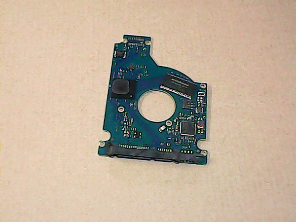 PCB 200557 100656265 REV B SEAGATE ST9500325AS 9HH134-287 FW 0003SDM1