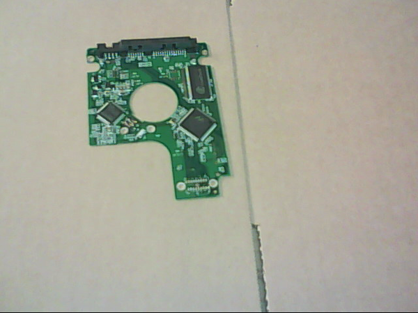 PCB 200665 2060-701499-000 REV A WESTERN WD1600BEVT-22ZCT0