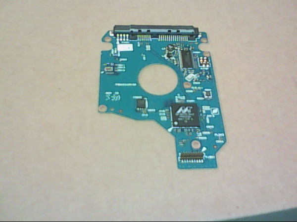 PCB 200715 G002439-0A TOSHIBA MK2555GSX HDD2H24 E UL01 T 010 B0/FG001J