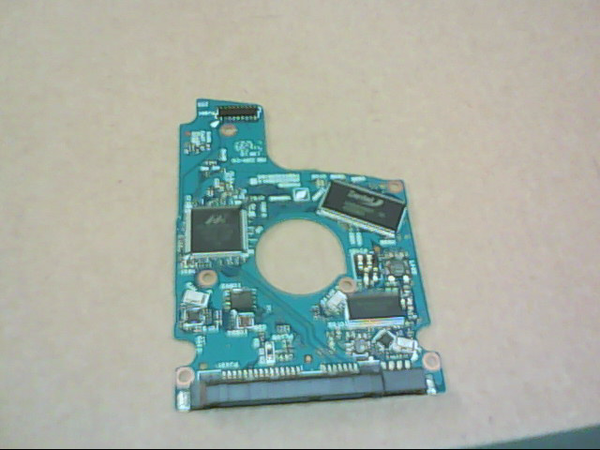 PCB 200726 G003235C TOSHIBA MQ01ABF050 REV AAT AA10/AM003M