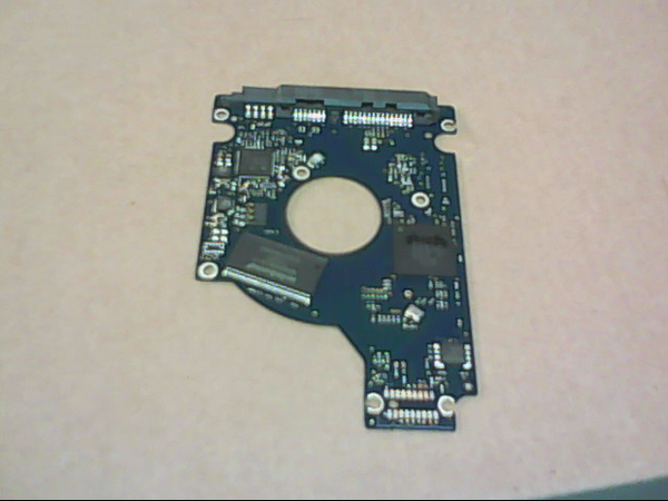 PCB 200737 100536286 REV E SEAGATE ST9500325AS 9HH134-567 FW 0003BSM1