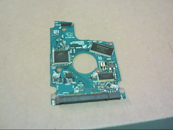 PCB 200750 G003235C TOSHIBA MQ01ABF050 REV AAE AA10/AM0B1J