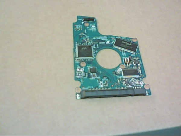 PCB 200796 G003235C FKN92B A5A003235010 B TOSHIBA MQ01ABD100 REV AAT AB31