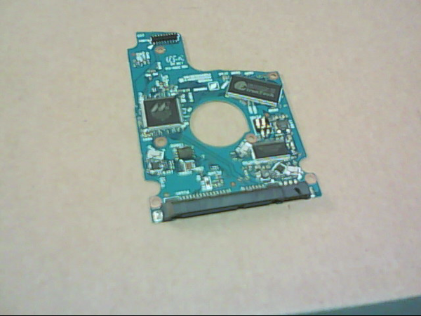 PCB 200801 G003235C FKN92B A5A003235010 B TOSHIBA MQ01ABF050 REV AAT AA10