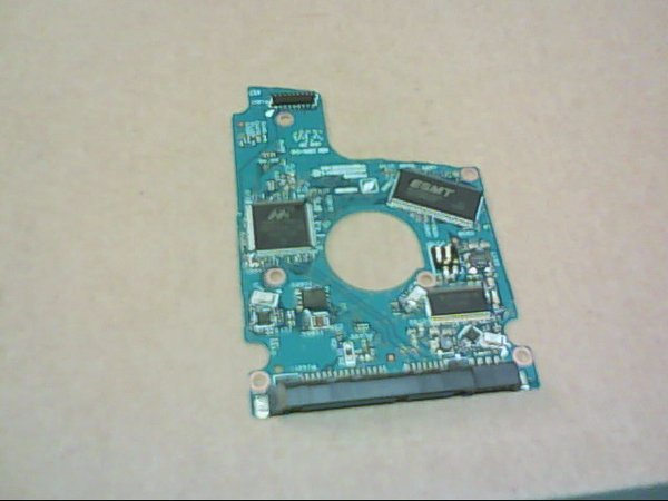 PCB 200819 G003235C FKN92B A5A003235010 B TOSHIBA MQ01ABF050 REV AAF AA00