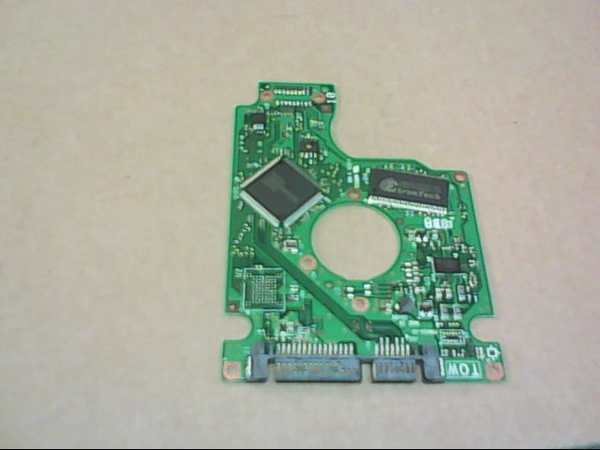 PCB 200840 220 0A90002 01 HITACHI HTS543216L9A300 A C40J A/A 0A57293 DA2861