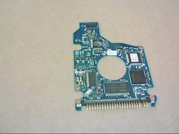 PCB 200873 G5B000211 000-A 010 C0/GA024C TOSHIBA MK6021GAS HDD2183 F ZE01 S