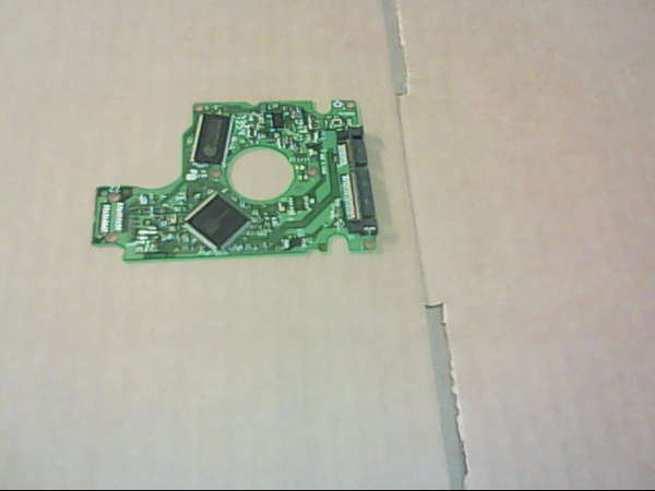 PCB 200973 220 0A28613 01 HITACHI HTS541612J9SA00 0A50686 DA1587