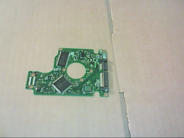 PCB 200989 220 0A90002 01 HITACHI HTS543232L9A300 0A57367 DA2352