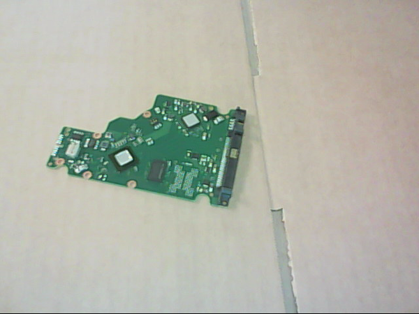 PCB 201005 100791880 REV A DELL 1UU230-150 ST600MP0036 WUXISG 0FPW68