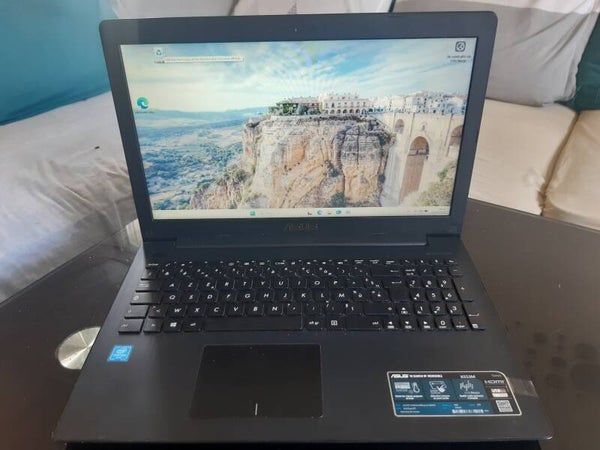 Ordinateur portable ASUS X553M 4GB RAM SSD 240 GB PCP0181