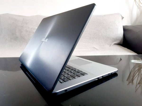 Ordinateur portable ASUS X705M X705MA-BX179T 4GB RAM SSD 240 GB PCP0235