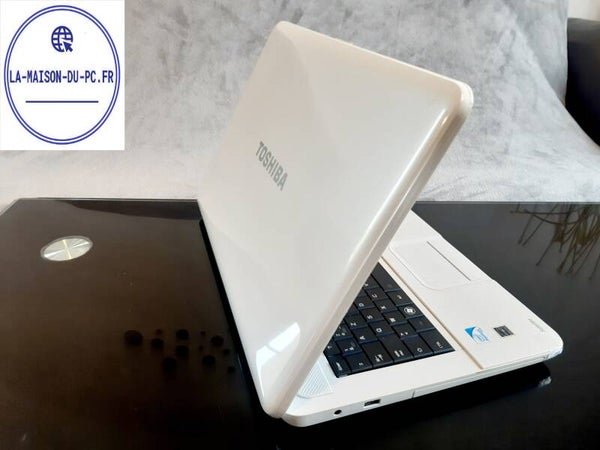 Ordinateur portable Toshiba Satellite C875 - 13H 4GB RAM SSD 64 GB PCP0383