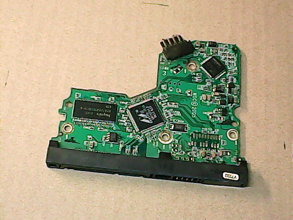 PCB 100753 2060-701335-005 REV A 2061-701335-E00 AE WESTERN WD800JD-75MSA2 A2