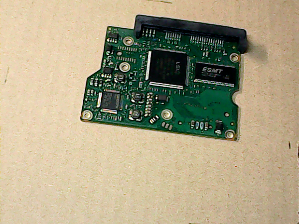 PCB 100852 100535704 REV C 5701 AD SEAGATE ST3250318AS FIRMWARE HP40