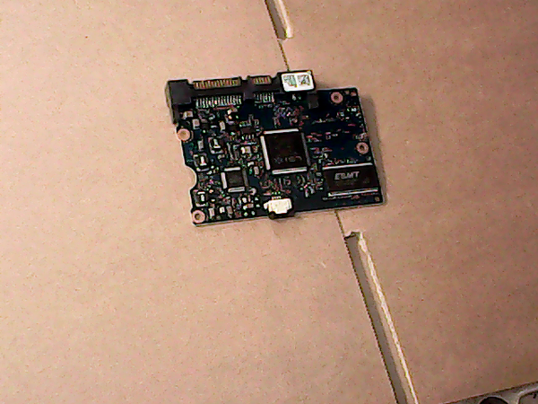 PCB 100937 110 0A90368 01 HDS721050CLA662 647466-001 FW 41A