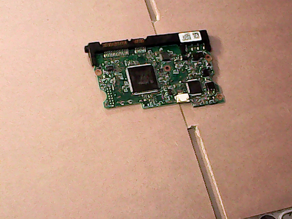 PCB 100954 F 0A29582 01 0A29695 HDS721680PLA380 FW BHA