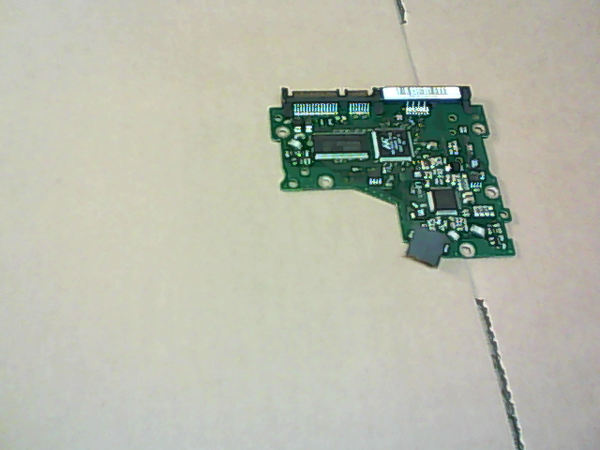 PCB 101424 2060-771640-003 REV A WESTERN WD5000AAKX-75U6AA0 01WR32