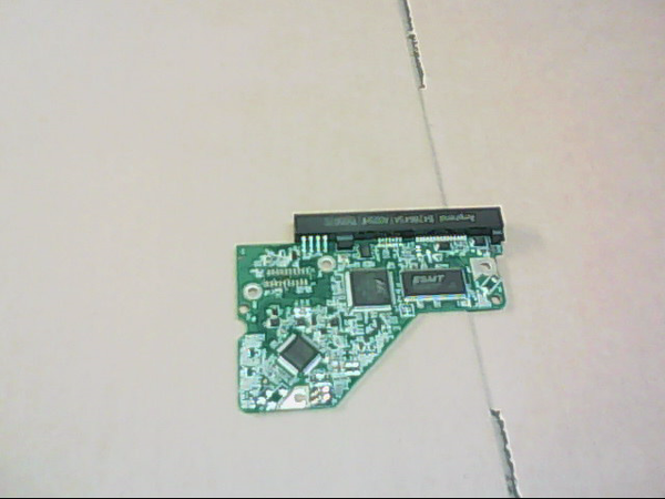PCB 101569 2060-771640-003 REV A WESTERN WD5000AAKX-60U6AA0 634605-003