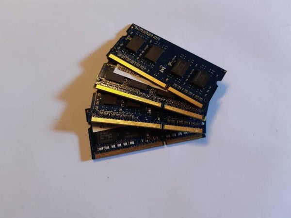 Lot 4 barettes RAM SO-DIMM 2GB DDR3 PC3-8500 1066mHz