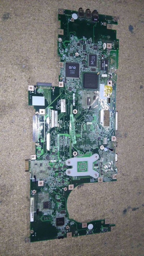 CARTE MERE 431353BO005 REV E2 ACER Aspire 9500 series DQ70