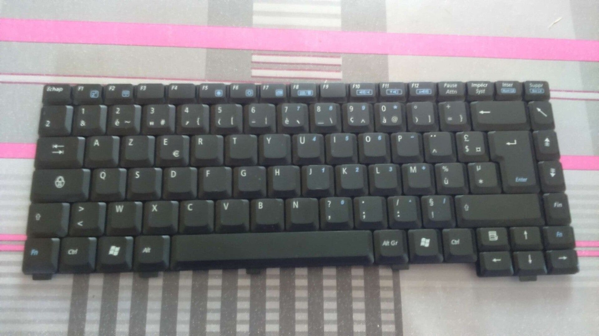 Clavier 04GNAS1KFRN1-2 Asus A6T