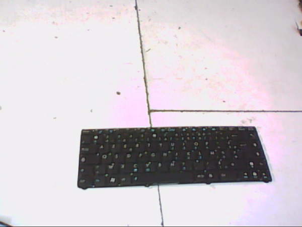 Clavier MP-10B96F0-920 VERSION 3A AEEJ2F00010 04GOA2H2KFR00-2