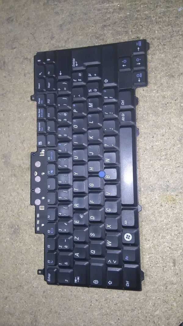 Clavier NSK-D540F DELL Latitude PP18L