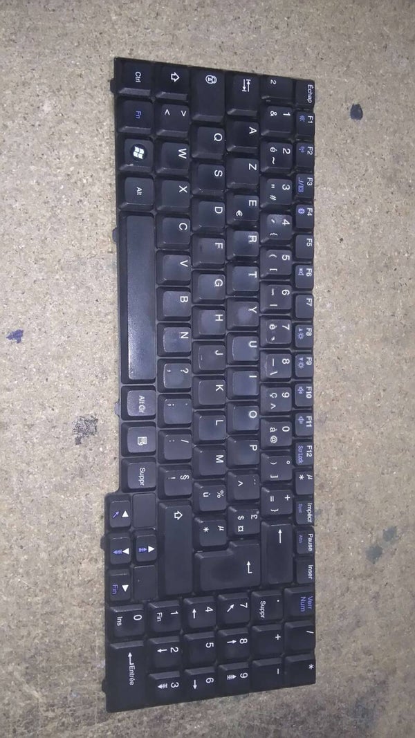 Clavier PB3 FR Rev :3A Packard Bell MGP30