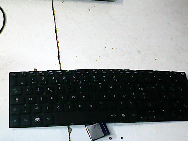 Clavier V121746AK4V121702FK1 FR PK130HJ1B14 FR D/C 218 REV A00